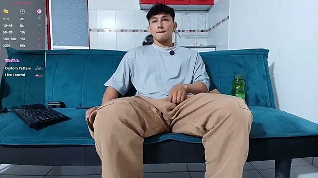 Вебкам-шоу jacques_cardiet