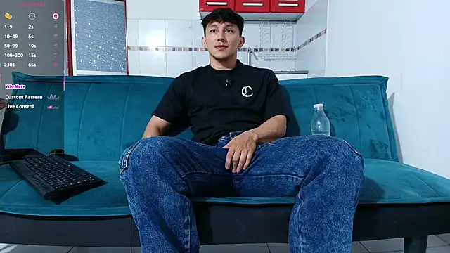jacques_cardiet Show Webcam