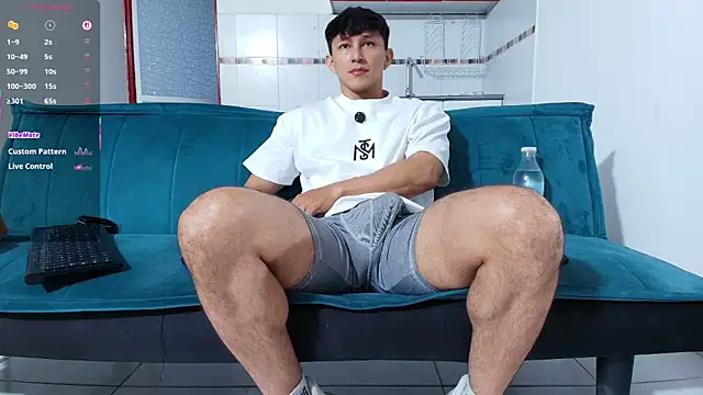 jacques_cardiet's Webcam Show