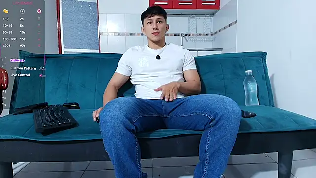 הופעת וובקאם של jacques_cardiet