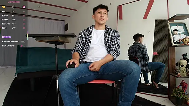 jacques_cardiet's Webcam Show