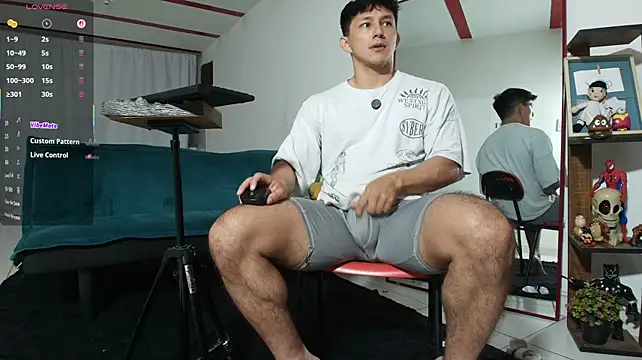 jacques_cardiet's Webcam Show
