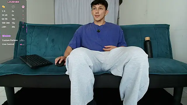 jacques_cardiet Pertunjukan Webcam