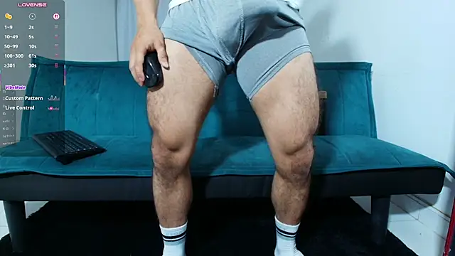 jacques_cardiet's Webcam Show