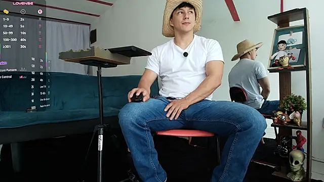 jacques_cardiet's Webcam Show