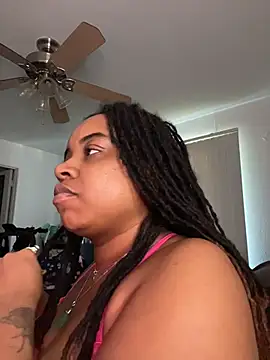 reecieofficial's Live XXX Chat