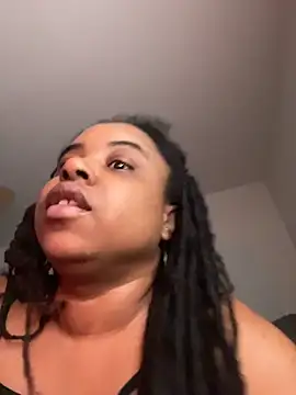 reecieofficial's Live XXX Chat