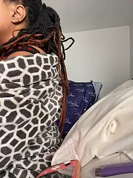 reecieofficial's Live XXX Chat