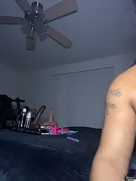 Chatroom XXX en direct de reecieofficial