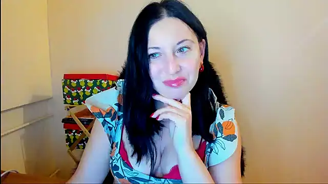 Wife4Cuck: вебкам-шоу