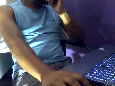 akinston Adlı Modelin Web Kamerası Şovu