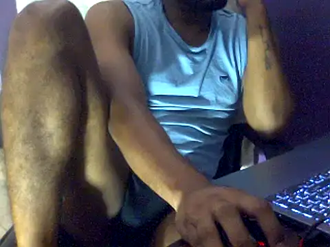 akinstonn Live XXX chat