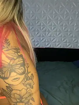Show de sarah_sp10 na webcam