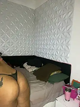 sarah_sp10 Adlı Modelin Web Kamerası Şovu