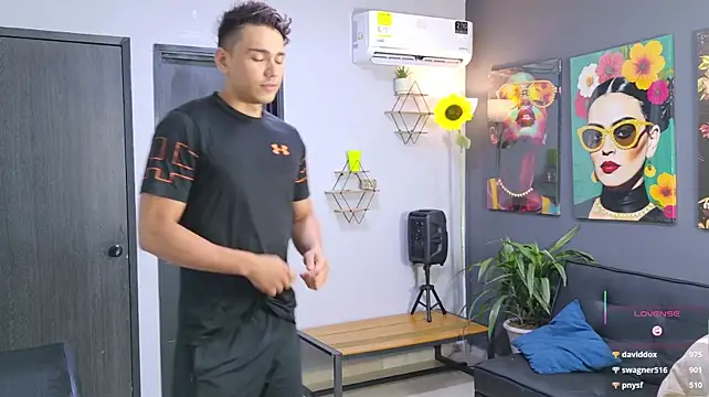 הופעת וובקאם של Masters_sexx