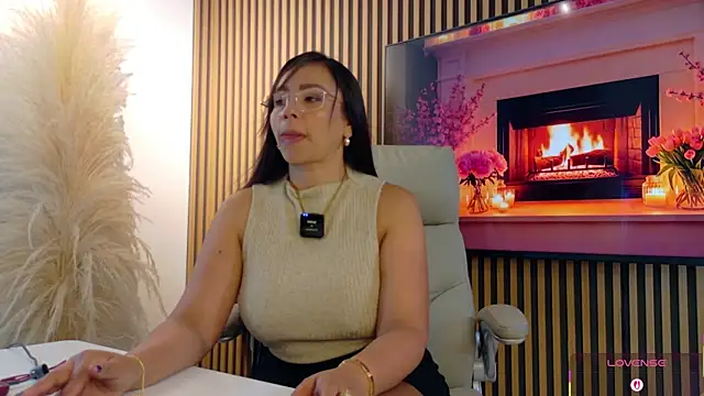 lulu_072's Live XXX Chat