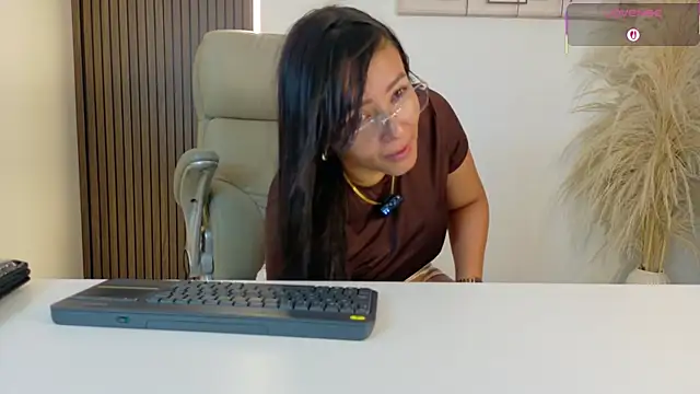 lulu_072 Adlı Modelin Canlı XXX Sohbeti