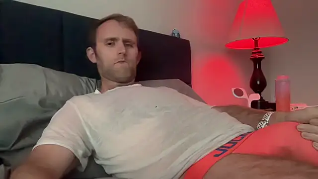 Pokazy przed kamerką – 25flyboy25