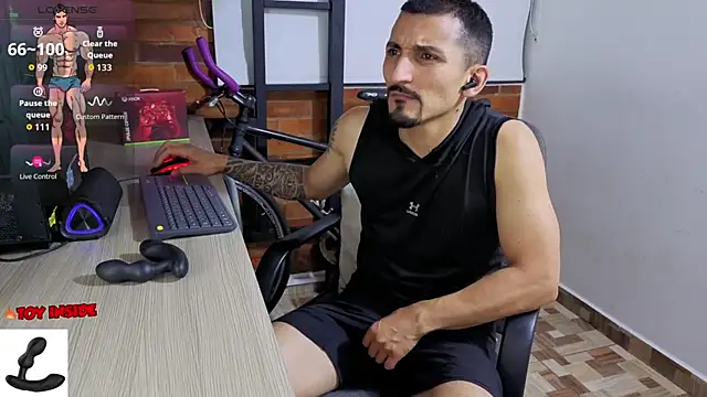 Marck_Muscle Pertunjukan Webcam