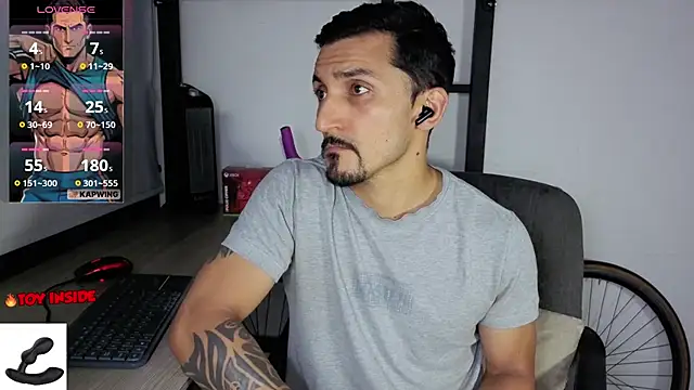 Marck_Muscle's Webcam Show