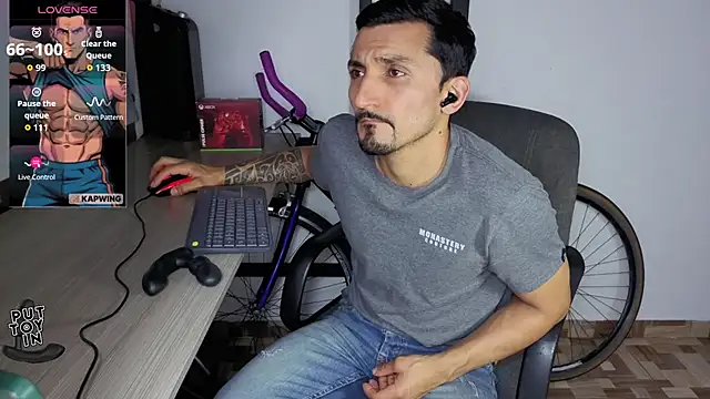 Marck_Muscle Adlı Modelin Web Kamerası Şovu