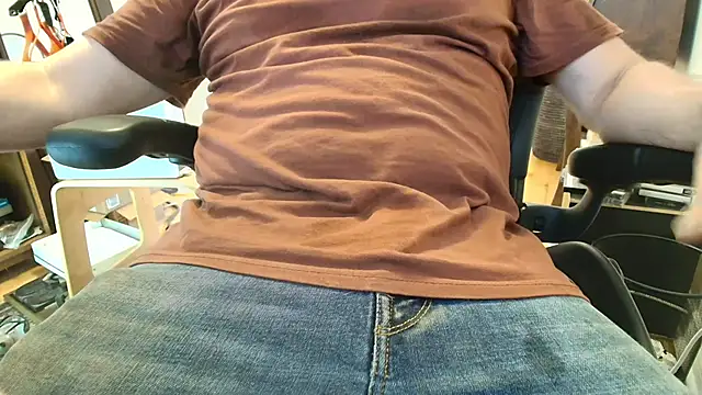 عرض كام massive_cum