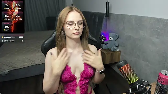 2_Moody's Live XXX Chat