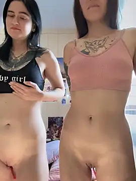 Heart_Ass Show in webcam