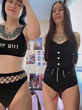 Heart_Ass: διαδικτυακό σόου στην κάμερα