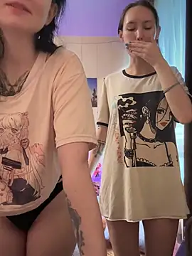 הופעת וובקאם של Heart_Ass