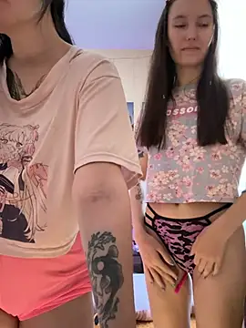 הופעת וובקאם של Heart_Ass