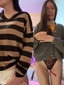 Heart_Ass' Live XXX Chat