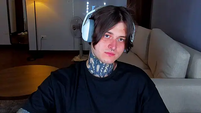 _torfin_'s Webcam Show