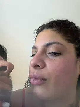 Shurabig Chat XXX in diretta