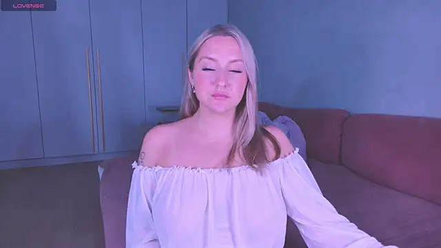 Oh_mylissa Adlı Modelin Canlı XXX Sohbeti