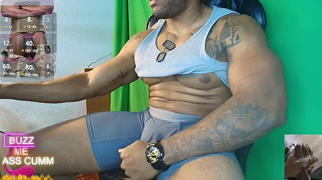 hot_black3n Webbikameraesitys