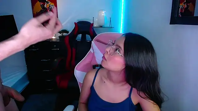 Show de jessi_and_boy na webcam