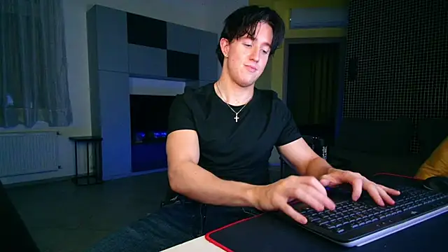 ChristianLevine_ Webcam Show