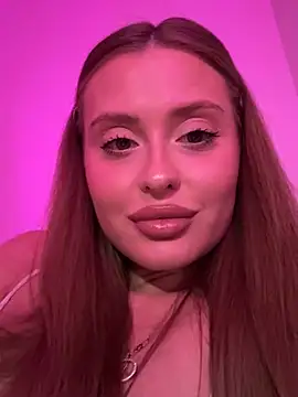 Chatroom XXX en direct de Sweet_Anny22