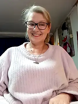Онлайн чат XXX irinamaux