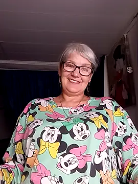 irinamaux – Naživo XXX chat