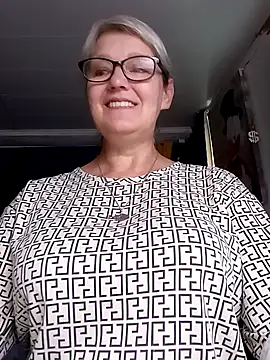 irinamaux's Live XXX Chat