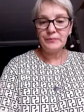 irinamaux live XXX chat
