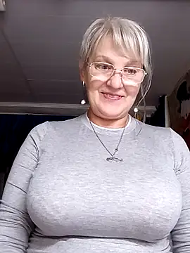 irinamaux live XXX chat