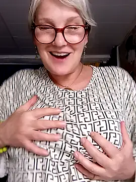irinamaux Live XXX-Chat