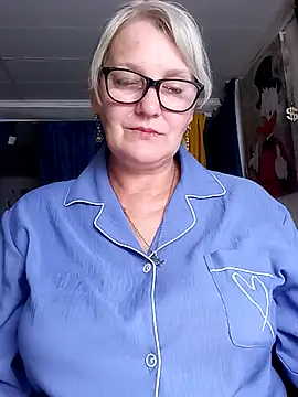 irinamaux's Live XXX Chat