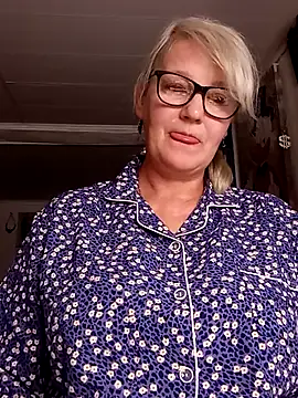 Chat XXX en directo de irinamaux