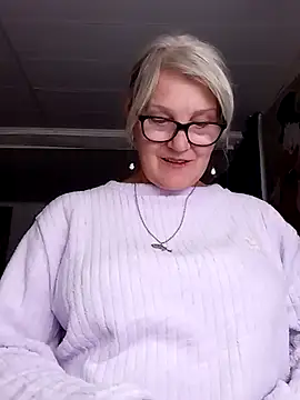 irinamaux's Live XXX Chat