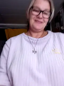 irinamaux's Webcam Show