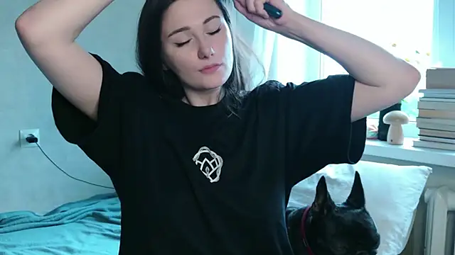 -13-'s Live XXX Chat